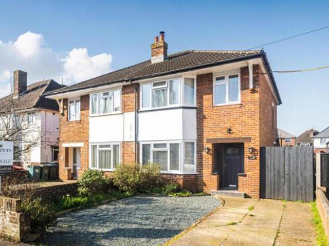 House for sale in Barton Stacey, Hampshire