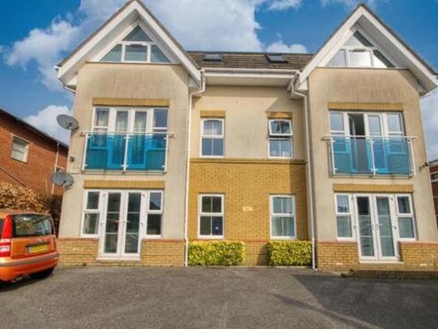 House for sale in Barton Stacey, Hampshire