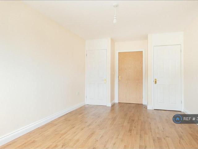 Apartment for rent in Cubitt Town, Greater London