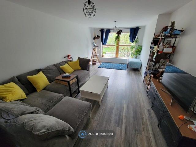 House for rent in Old Trafford, Trafford Park