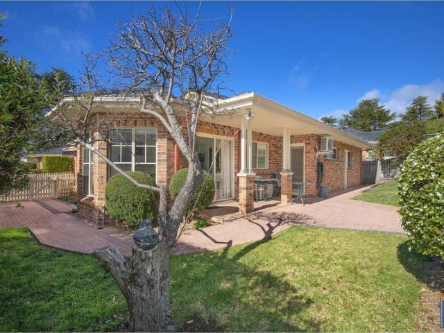 Townhouse for sale in Abington, New South Wales