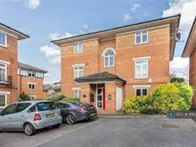House for rent in Hendon Central, The Hyde