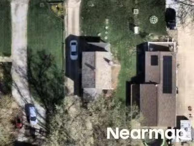 House for sale in Elyria