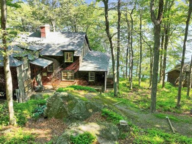 House for sale in Nelson, Cheshire County
