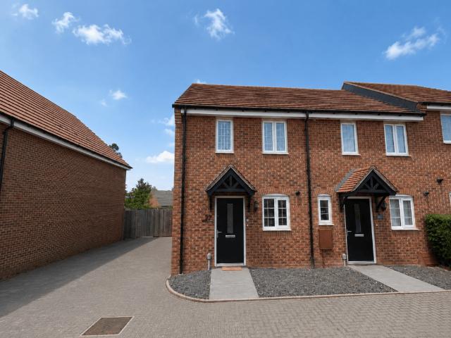 House for rent in Keresley Green, Keresley