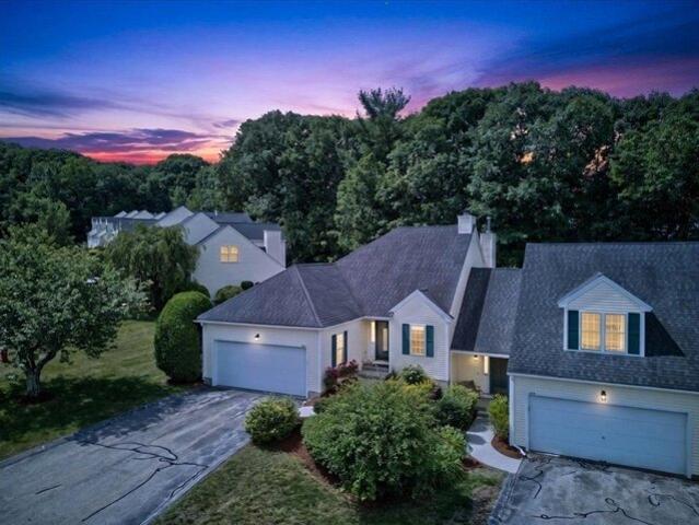 Condo for sale in Sutton, Massachusetts