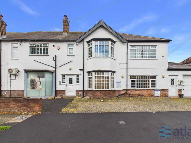 Apartment for rent in Allerton, Calderstones