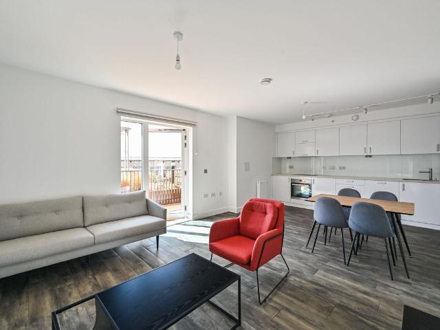 Apartment for rent in Silvertown, Greater London