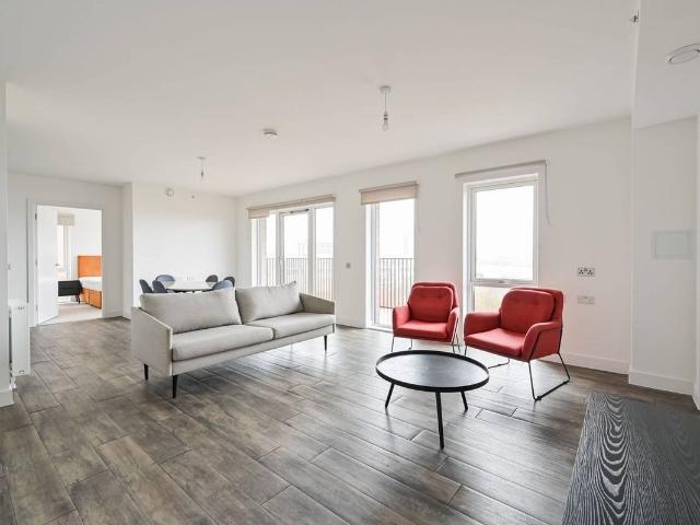 Apartment for rent in Silvertown, Greater London