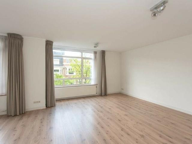 Appartement te huur in Oud-Zuid, Amsterdam