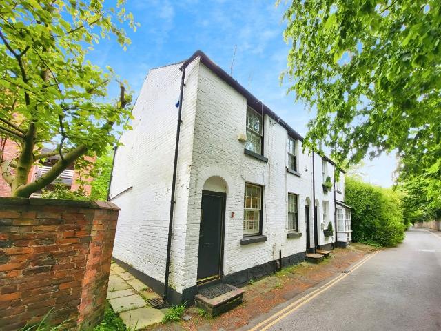 House for rent in Parrs Wood, Manchester