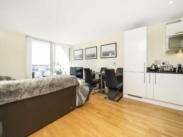 Apartment for rent in Isle Of Dogs, Greater London