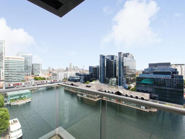 Apartment for rent in Isle Of Dogs, Greater London