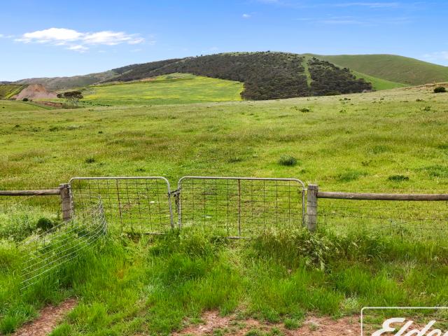 Property for sale in Horseshoe Creek, South Australia