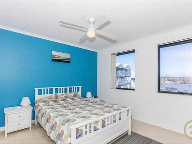 Apartment for rent in Parklands, Western Australia