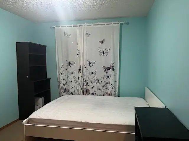 Room for rent in Millrise, Calgary