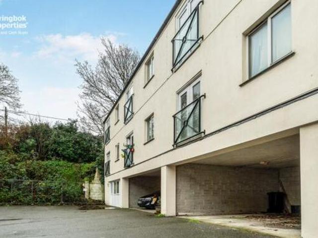 House for sale in Helston, Cornwall