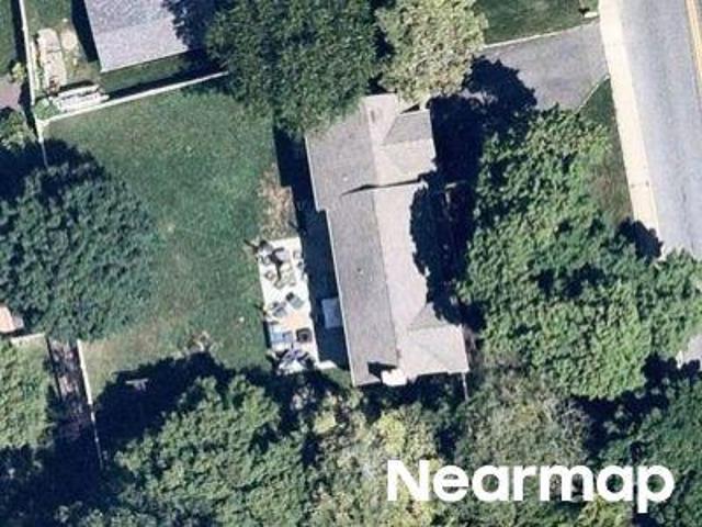 House for sale in Smithtown, New York