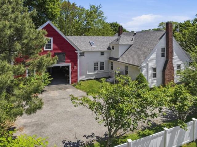 House for sale in Newcastle, Maine