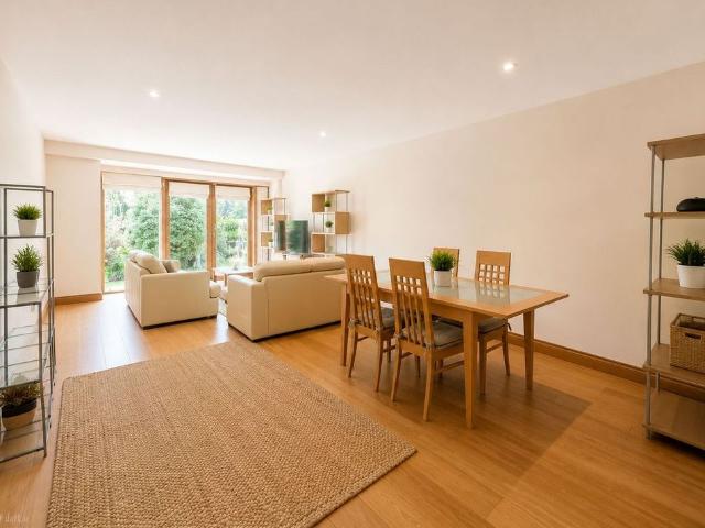 Apartment to rent in Bluebell, North Tipperary