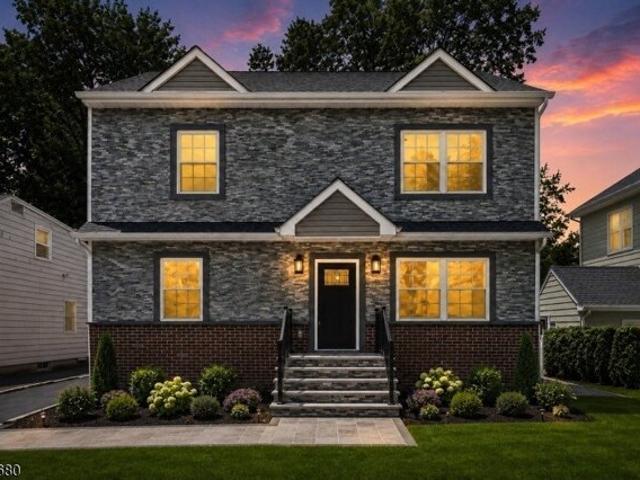 House for sale in Springfield, New Jersey