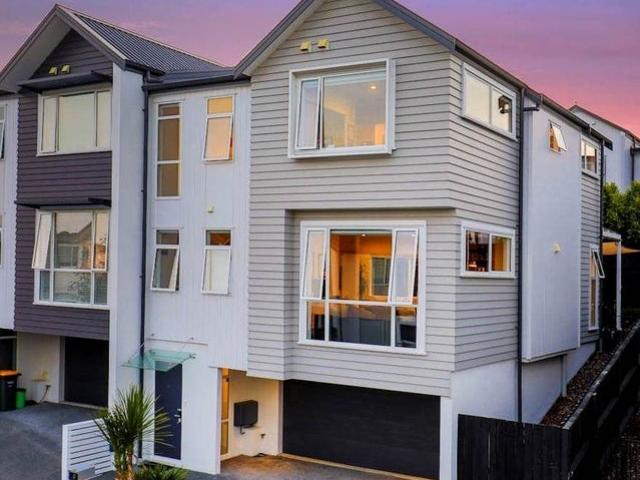 House for rent in Whangaparaoa, Oroua County