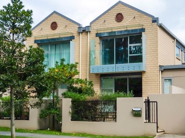 Apartment for rent in Ōrewa, Hibiscus and Bays