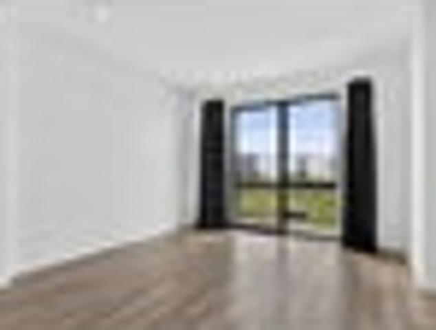 Townhouse for rent in Whangaparaoa, Oroua County