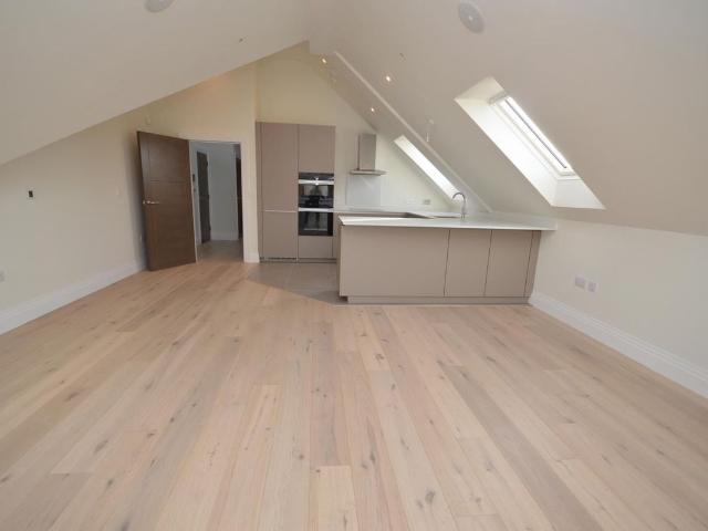 Apartment for rent in The Hale, Mill Hill