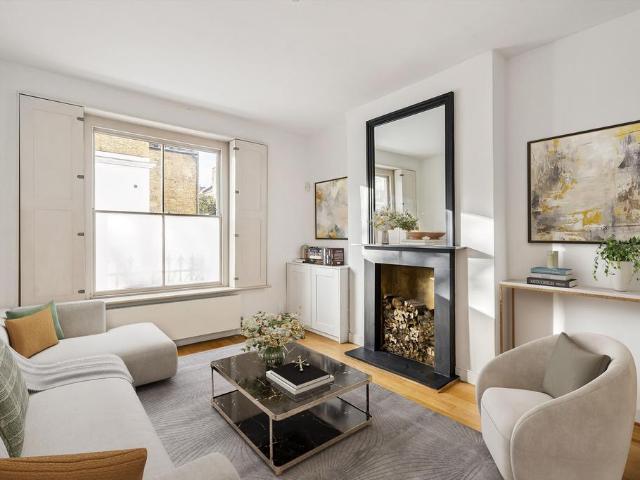 House for rent in North Kensington, Greater London