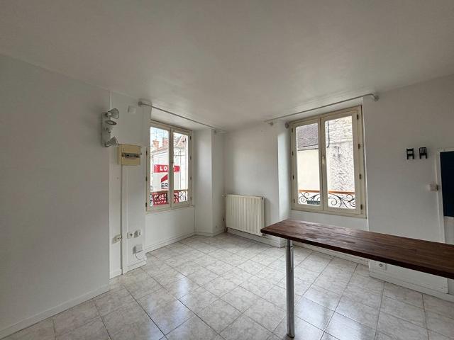 Appartement location à Évry, Milly-la-forêt
