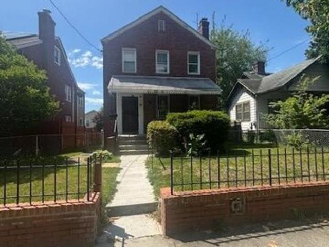 House for sale in Washington, Washington DC