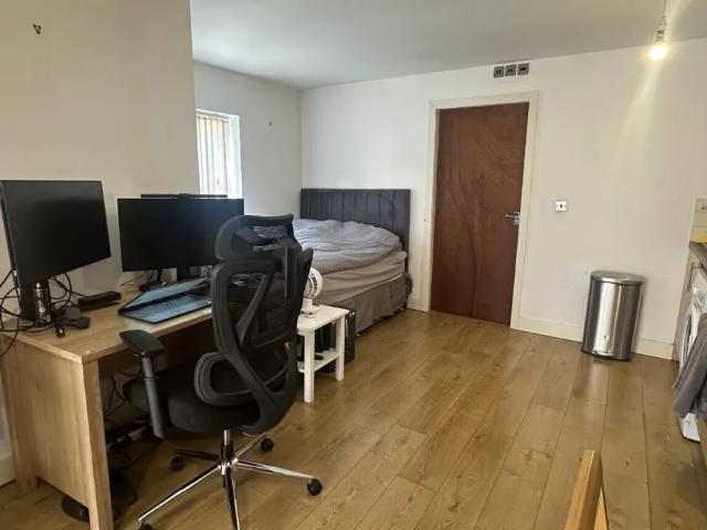 Apartment for rent in Hillhouse, Huddersfield