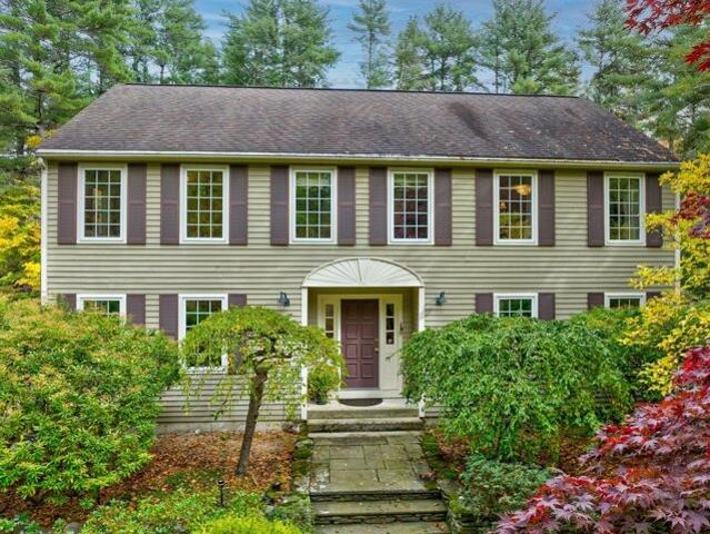 House for sale in Carlisle, Middlesex County