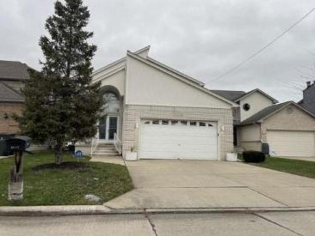 House for sale in Saint Clair Shores