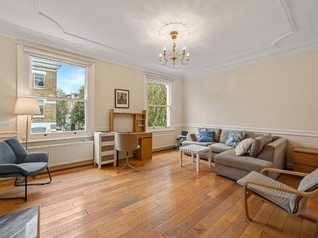 House for rent in London Borough of Hammersmith and Fulham, Greater London