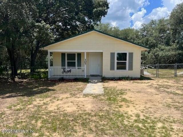 House for sale in Interlachen