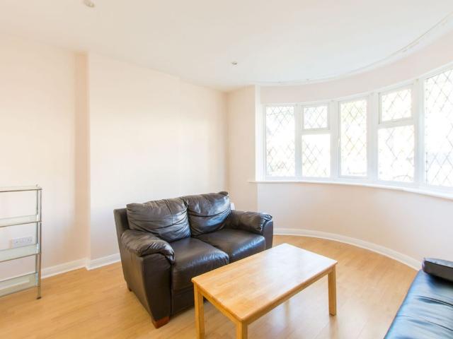 House for rent in High Barnet, Greater London