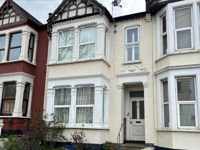 House for rent in Alton Barnes, Essex