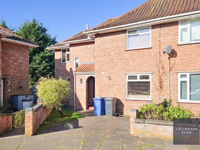 House for rent in Lakenham, East Bank