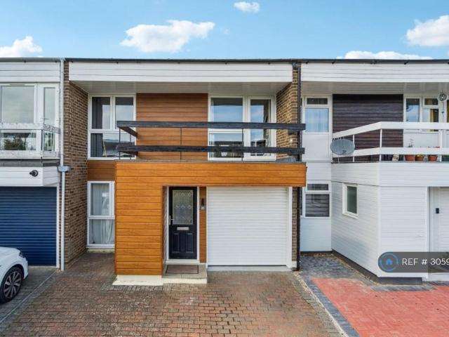 House for rent in Amersham and Villages Community Board, Buckinghamshire