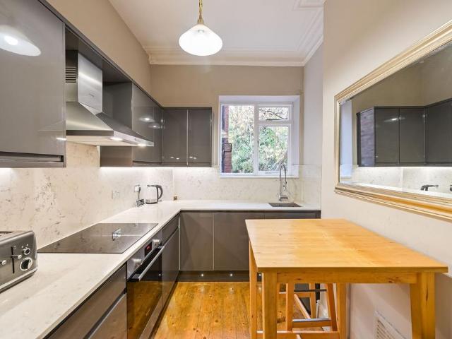 Apartment for rent in Crouch End, Greater London