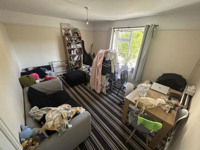 House for rent in Cowley Marsh, The Slade