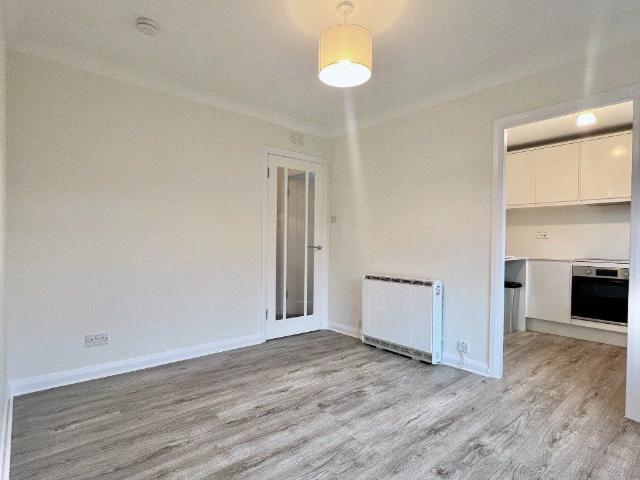 House for rent in Eastfield, Portobello