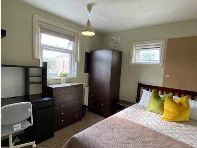 Apartment for rent in The Polygon, City Of Southampton
