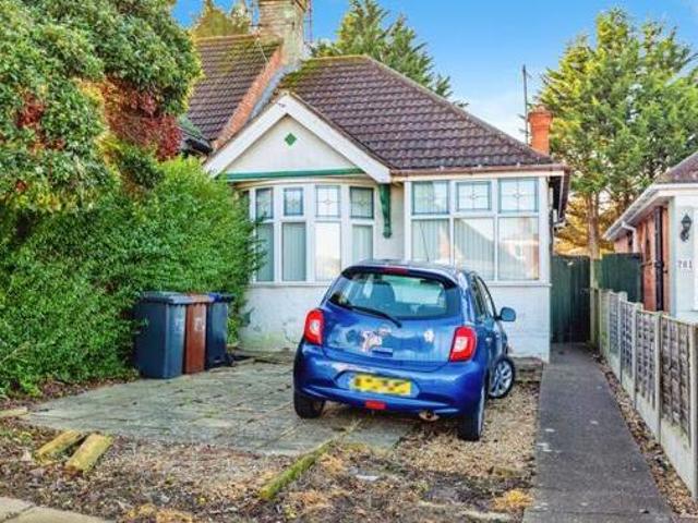 House for sale in Northampton, Northamptonshire