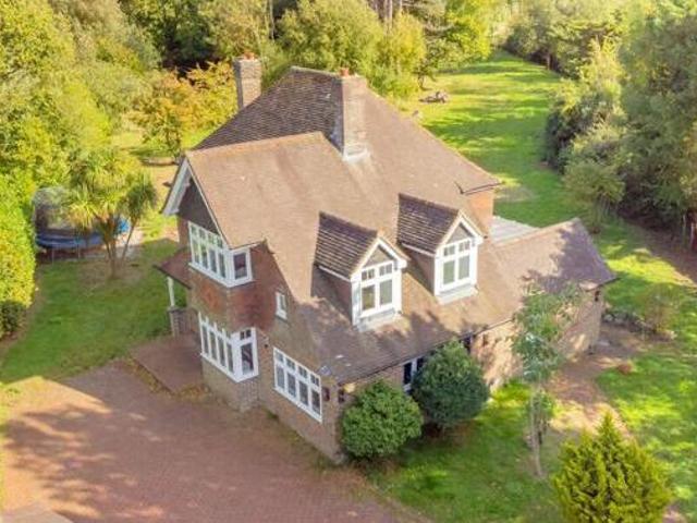 House for sale in Polegate, Cross In Hand