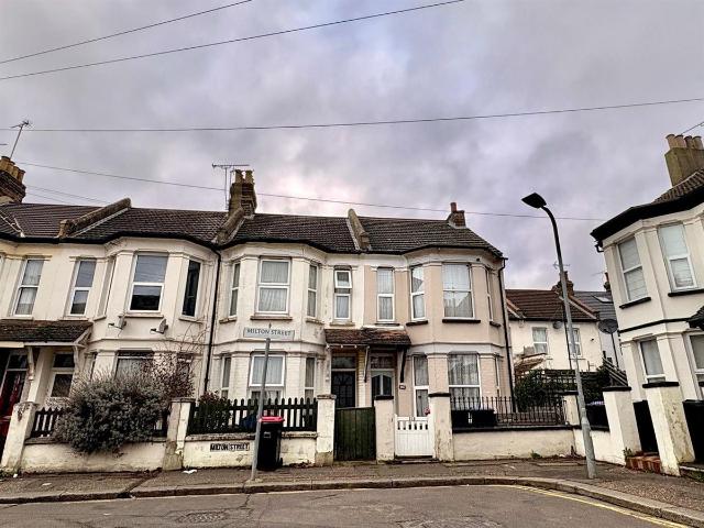 Room for rent in Southend City Centre Neighbourhood, Southend-on-Sea