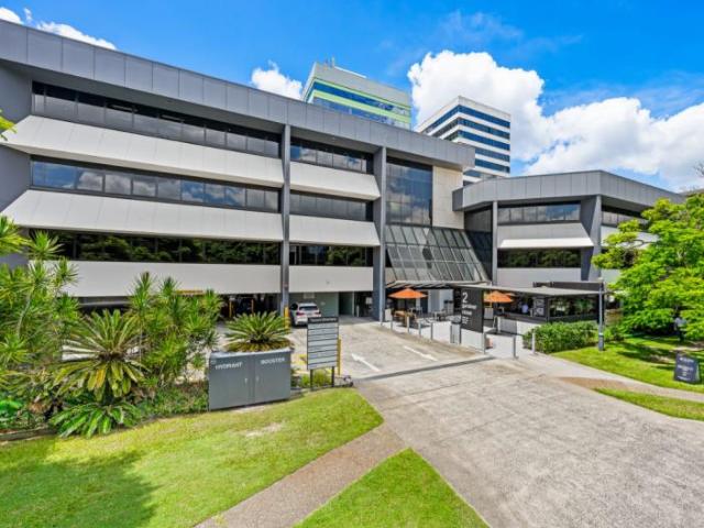 Office for rent in Toombul, Queensland
