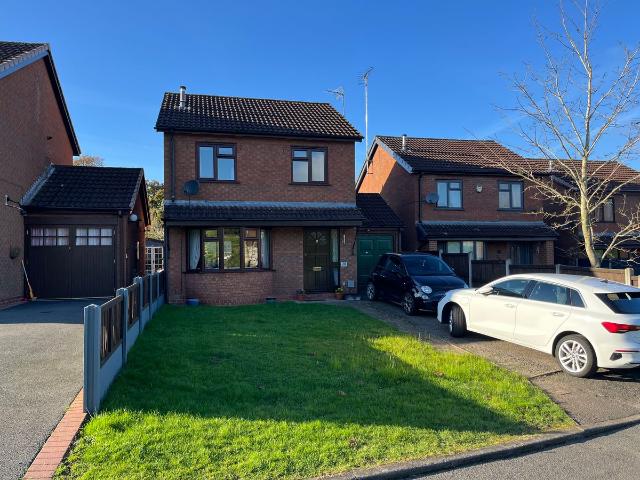 House for rent in The Heath, Beamhurst